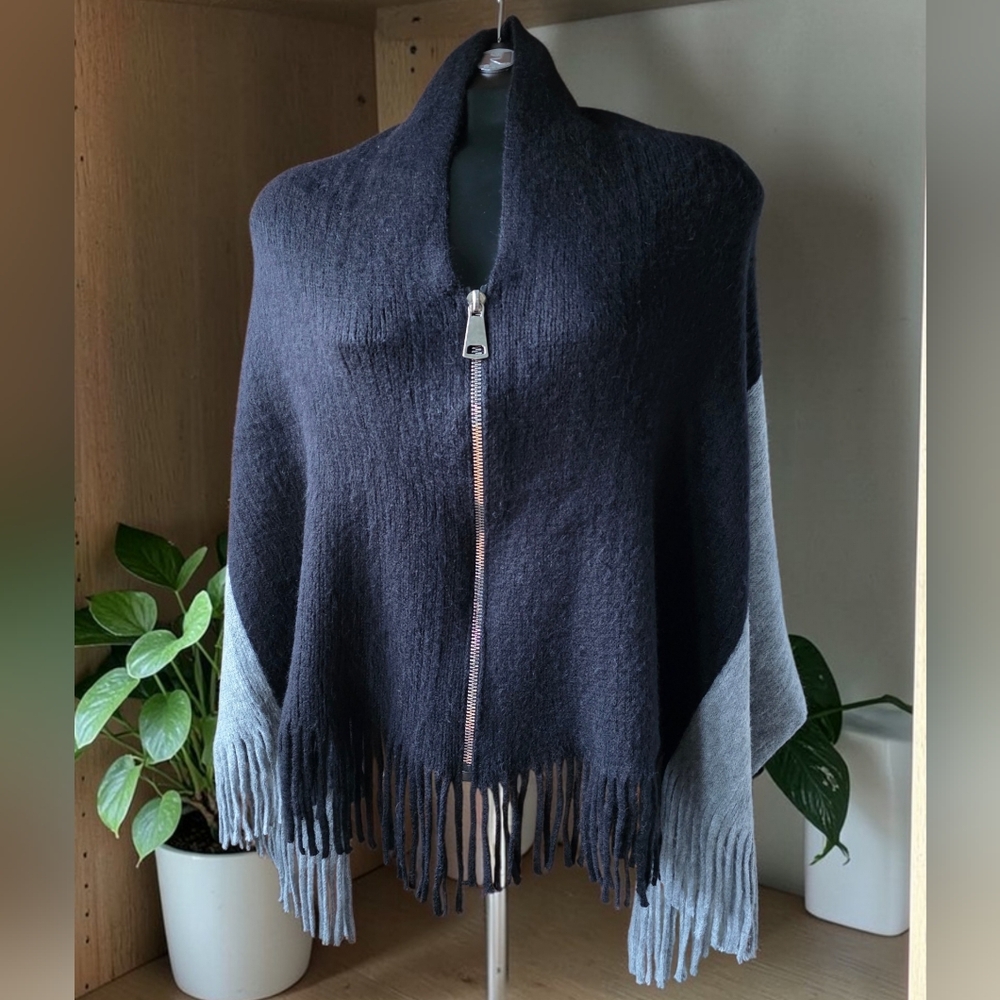 Alina's Exclusives Black and Gray Zip-Up Knit Sweater Poncho with Fringe